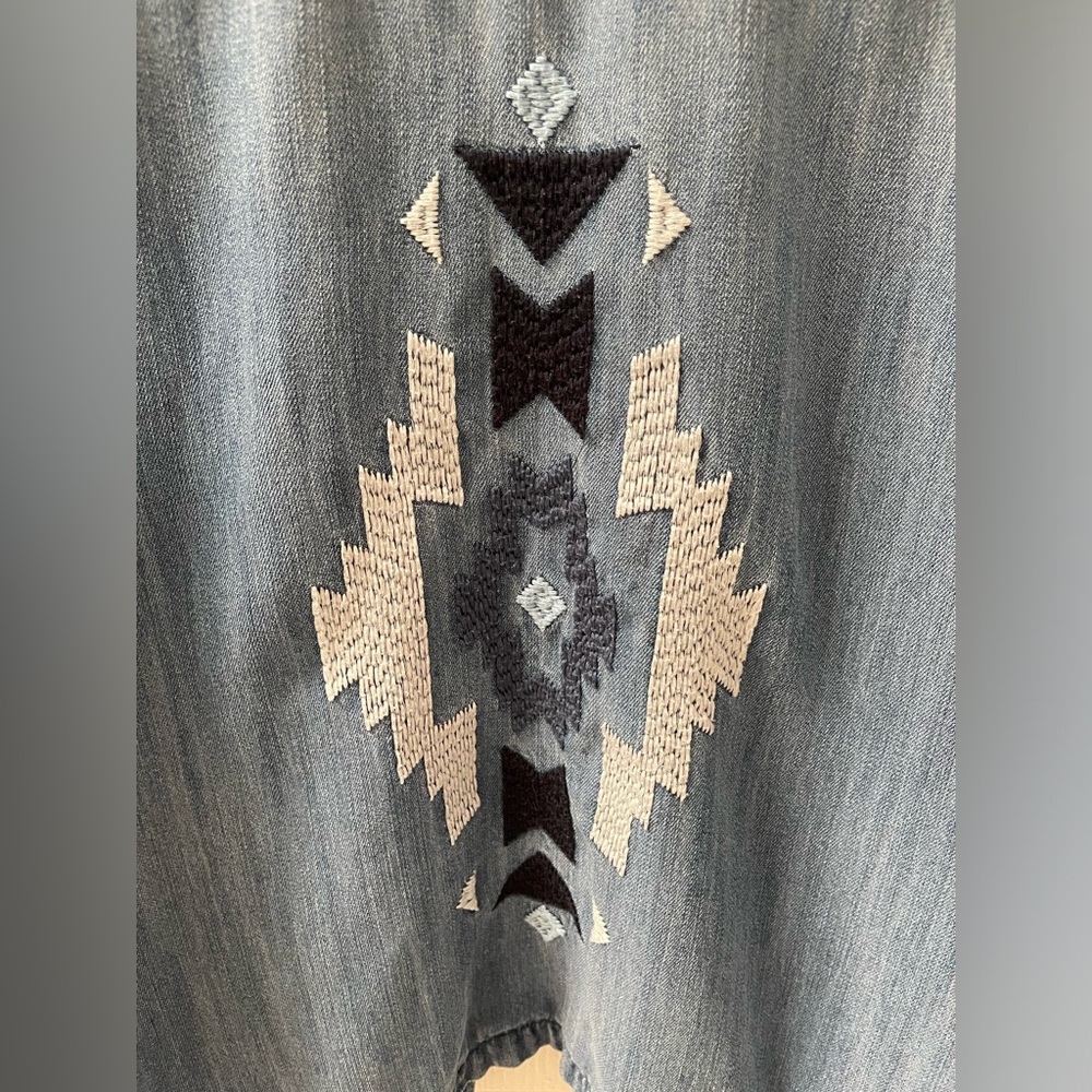 Rails Smith Embroidered Chambray L/S Button Down … - image 6